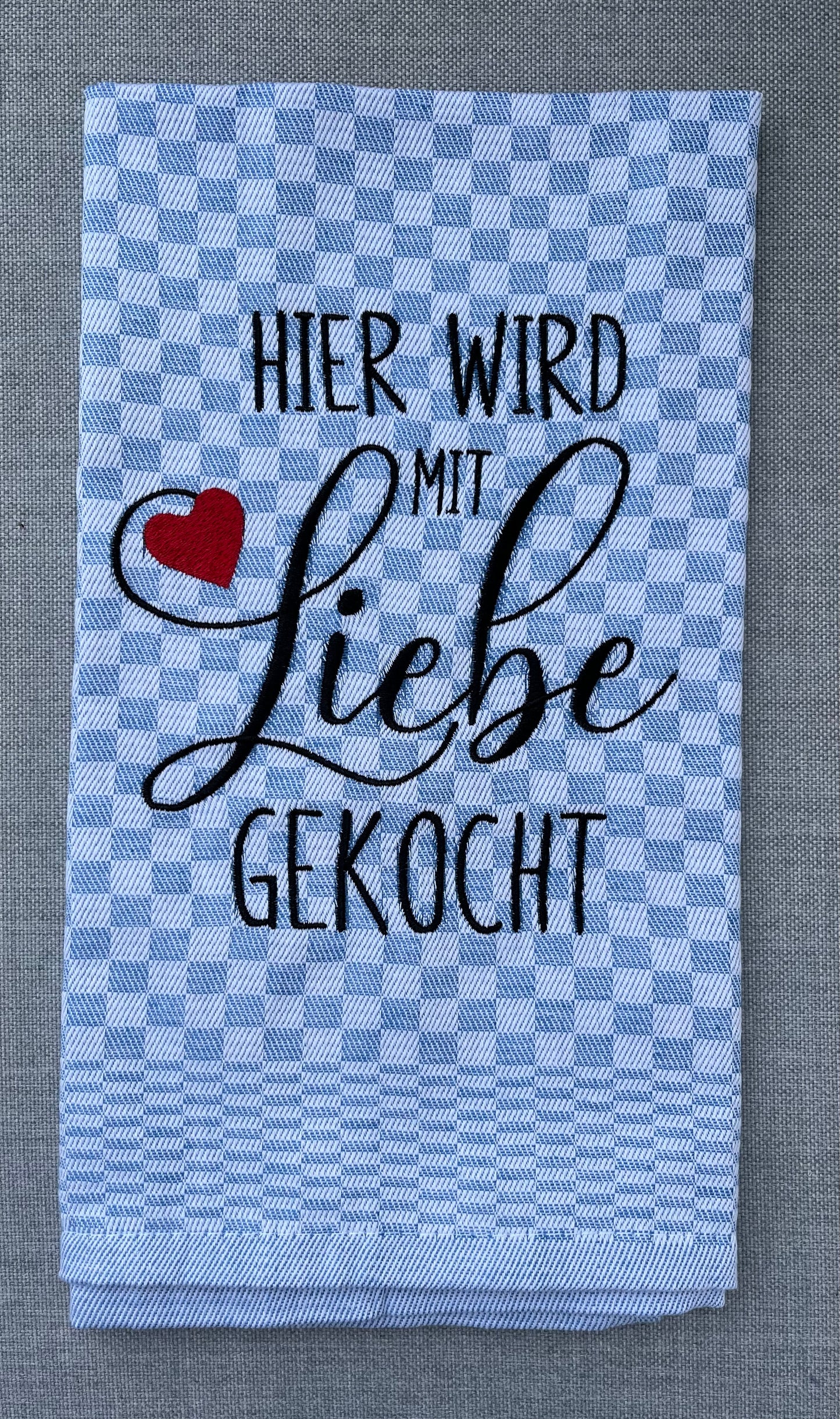 MIT LIEBE GEKOCHT - Geschirrtuch bestickt, Küchentuch, Küche, Geschenk, Geschenkidee, Einladung