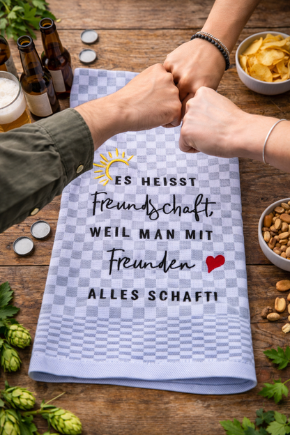 Ein perfektes Geschenk für Freunde und echte Freundschaften. Liebevoll und hochwertig bestickt. 